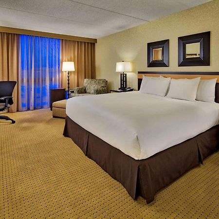 Hotel Doubletree By Hilton Chicago - Arlington Heights Exterior foto