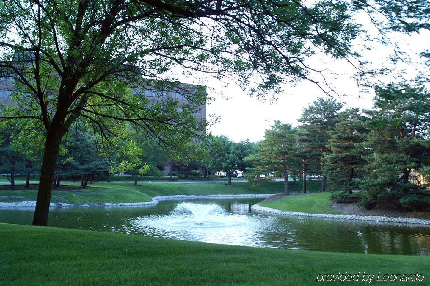 Hotel Doubletree By Hilton Chicago - Arlington Heights Facilidades foto
